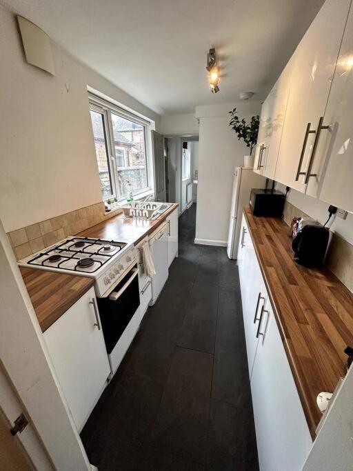 Perfect Home From Home In Stoke On Trent Etruria Exterior foto